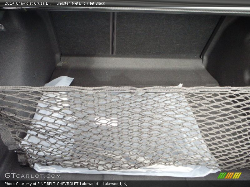 Tungsten Metallic / Jet Black 2014 Chevrolet Cruze LT