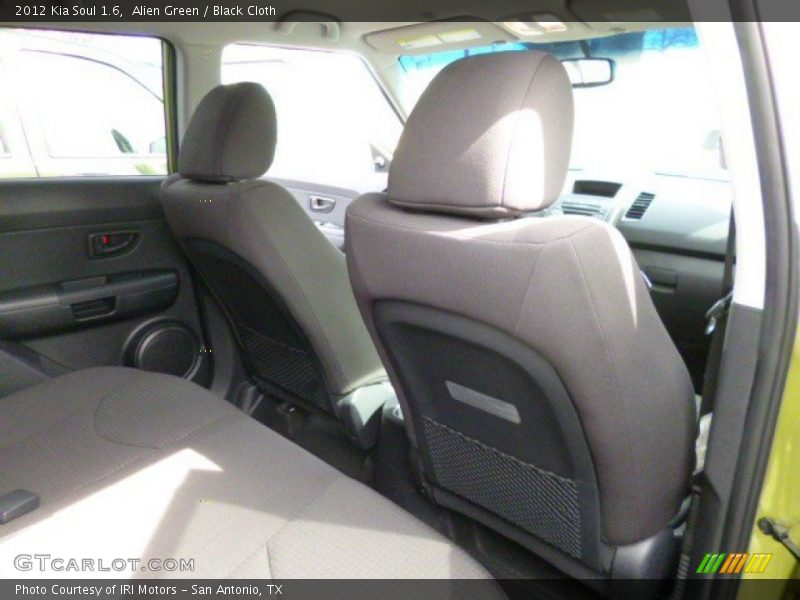 Alien Green / Black Cloth 2012 Kia Soul 1.6