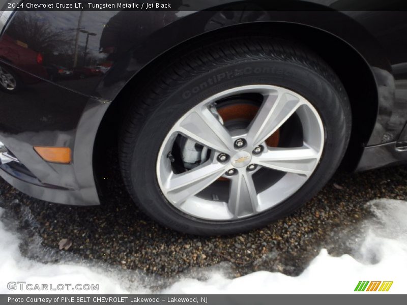 Tungsten Metallic / Jet Black 2014 Chevrolet Cruze LT