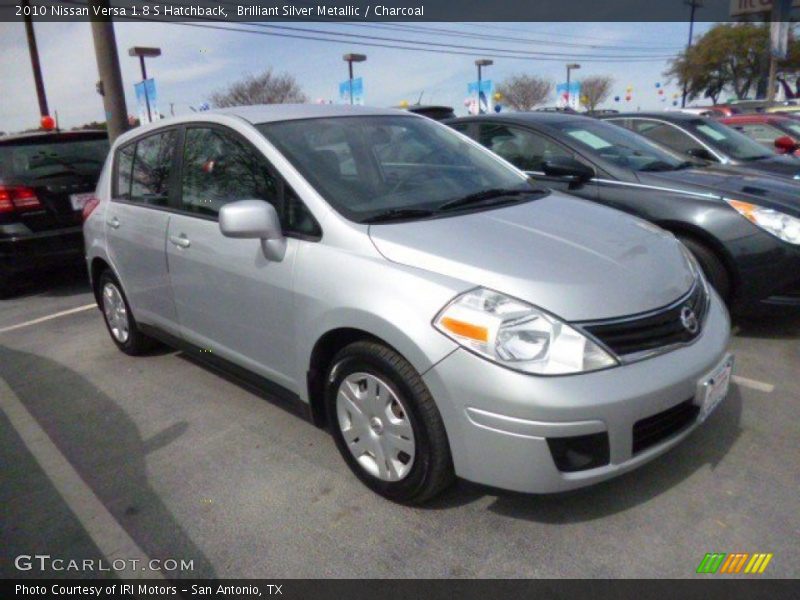 Brilliant Silver Metallic / Charcoal 2010 Nissan Versa 1.8 S Hatchback