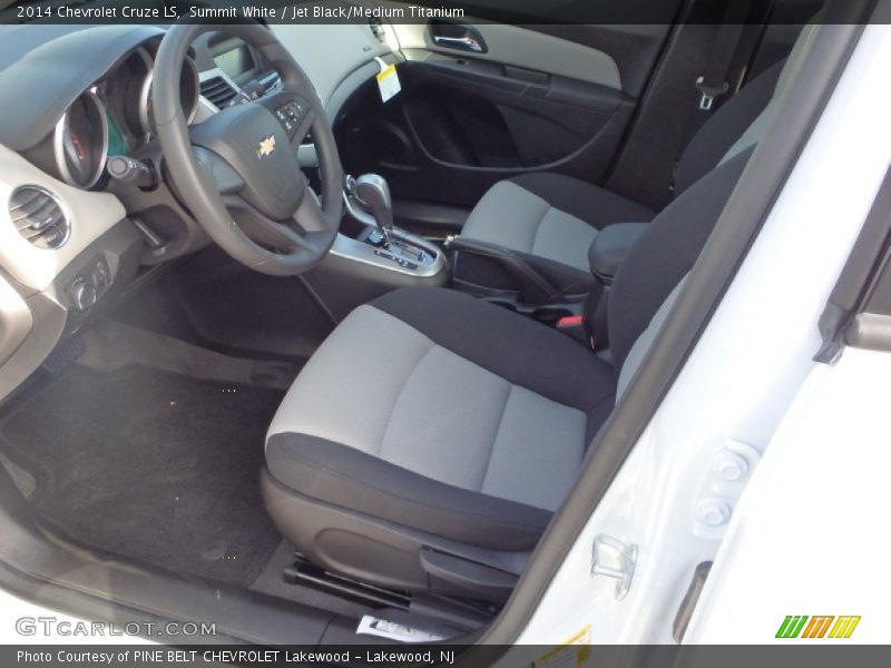 Summit White / Jet Black/Medium Titanium 2014 Chevrolet Cruze LS