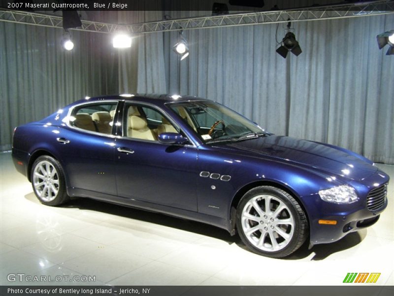 2007 Maserati Quattroporte, Blue / Beige, Front Right - 2007 Maserati Quattroporte 