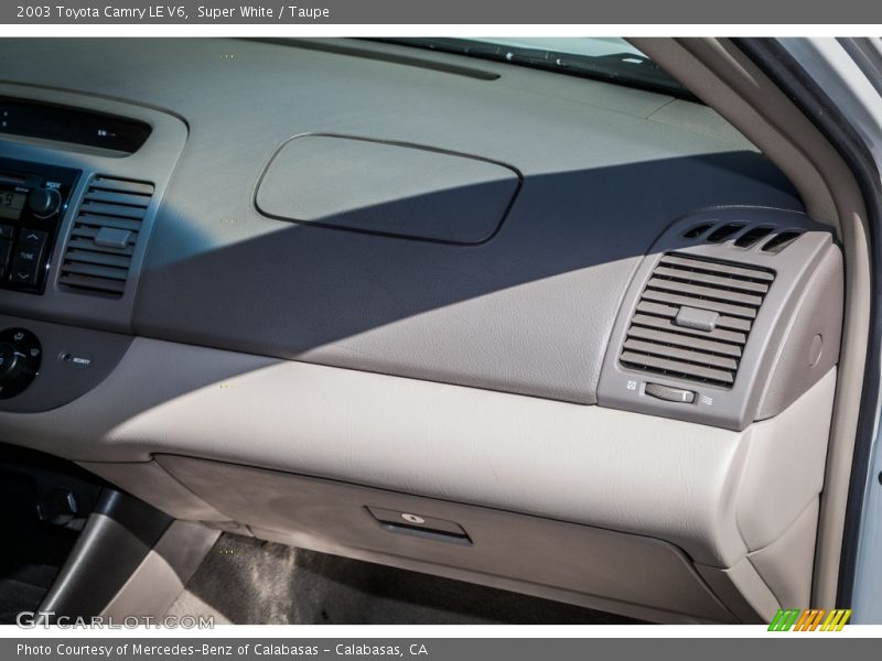 Super White / Taupe 2003 Toyota Camry LE V6