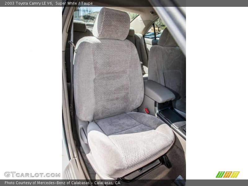 Super White / Taupe 2003 Toyota Camry LE V6