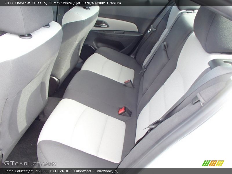 Summit White / Jet Black/Medium Titanium 2014 Chevrolet Cruze LS