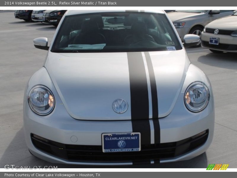 Reflex Silver Metallic / Titan Black 2014 Volkswagen Beetle 2.5L