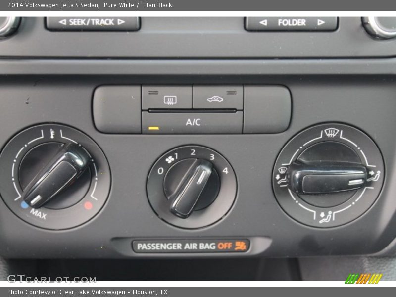 Pure White / Titan Black 2014 Volkswagen Jetta S Sedan