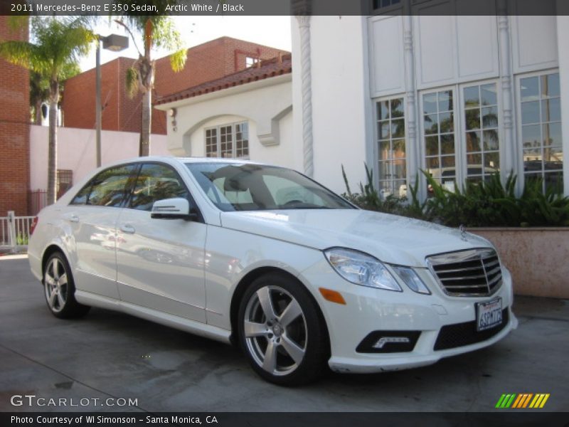Arctic White / Black 2011 Mercedes-Benz E 350 Sedan