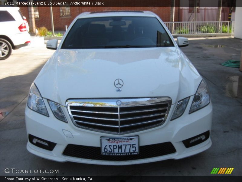 Arctic White / Black 2011 Mercedes-Benz E 350 Sedan