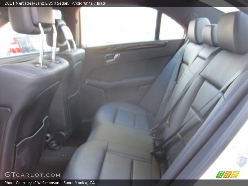 Arctic White / Black 2011 Mercedes-Benz E 350 Sedan