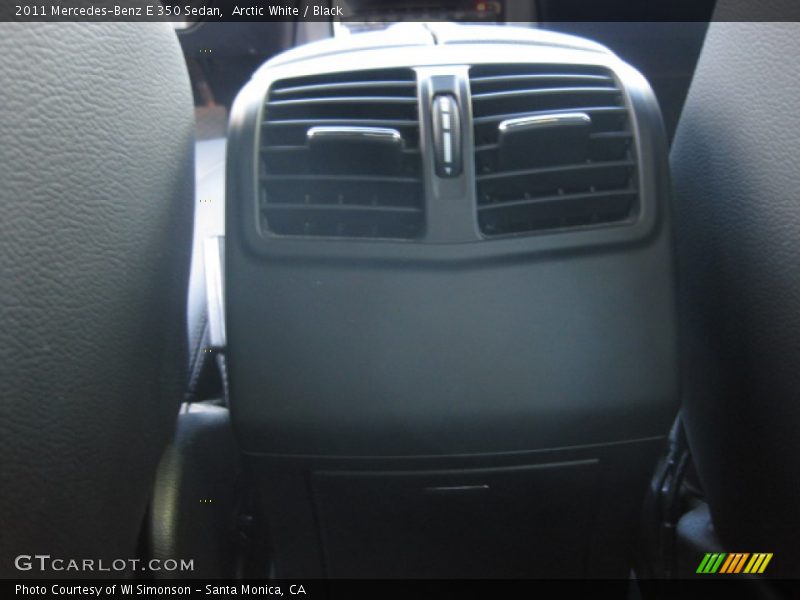 Arctic White / Black 2011 Mercedes-Benz E 350 Sedan