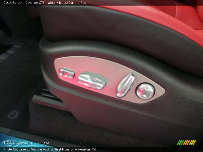 Controls of 2014 Cayenne GTS