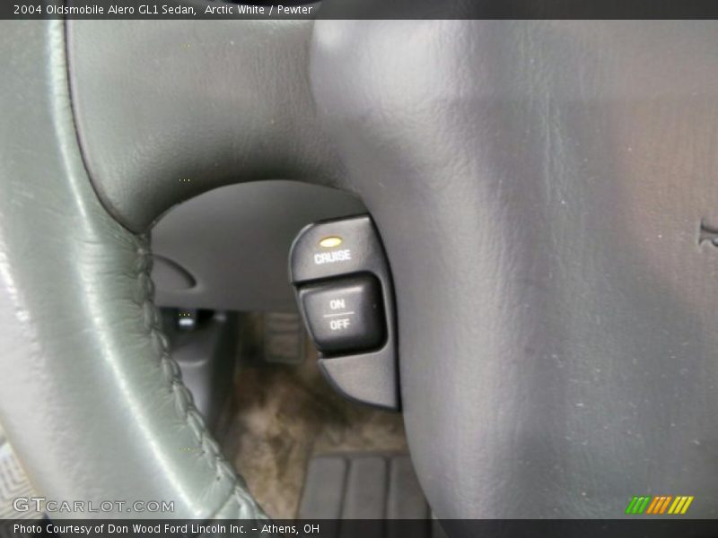 Arctic White / Pewter 2004 Oldsmobile Alero GL1 Sedan