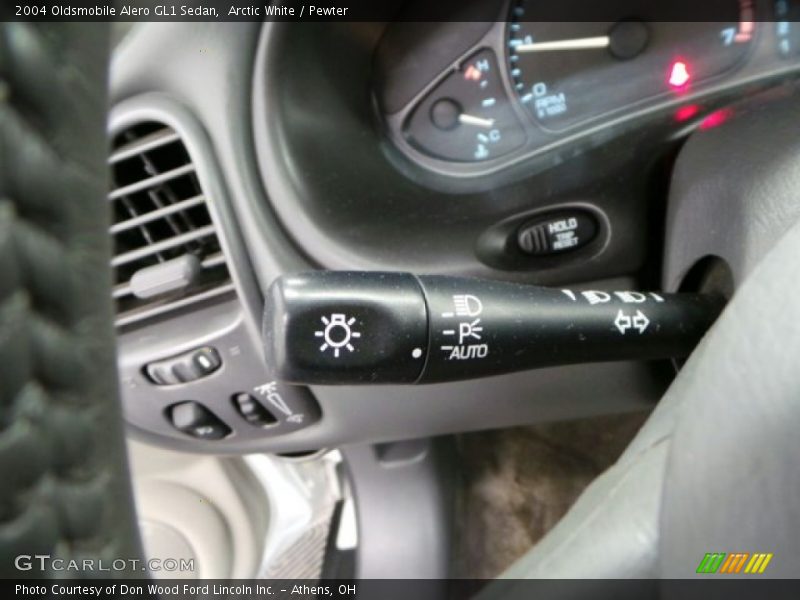 Arctic White / Pewter 2004 Oldsmobile Alero GL1 Sedan