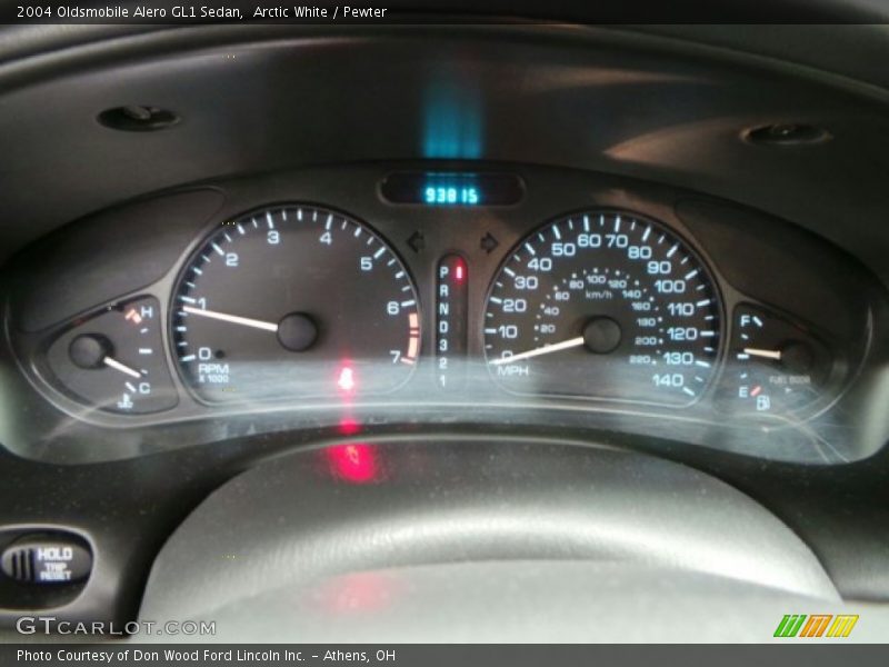 Arctic White / Pewter 2004 Oldsmobile Alero GL1 Sedan