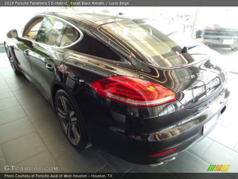 Basalt Black Metallic / Luxor Beige 2014 Porsche Panamera S E-Hybrid