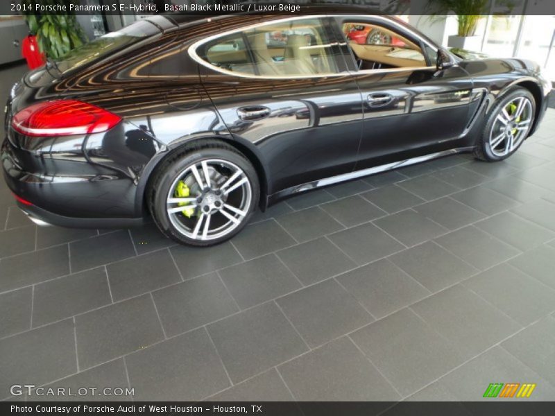 Basalt Black Metallic / Luxor Beige 2014 Porsche Panamera S E-Hybrid