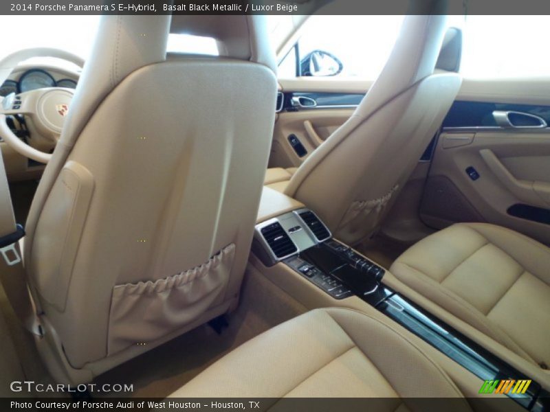 Rear Seat of 2014 Panamera S E-Hybrid