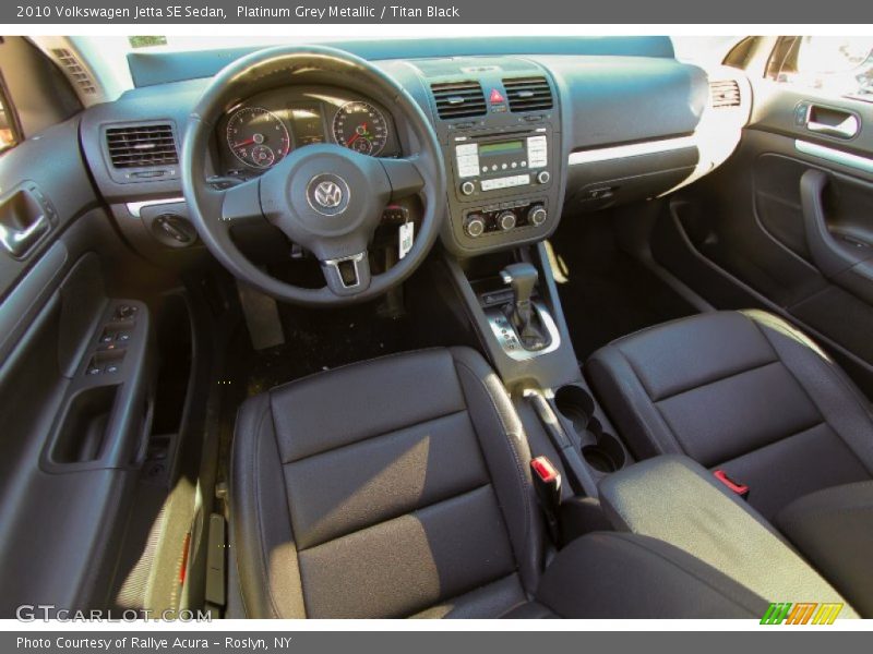 Platinum Grey Metallic / Titan Black 2010 Volkswagen Jetta SE Sedan