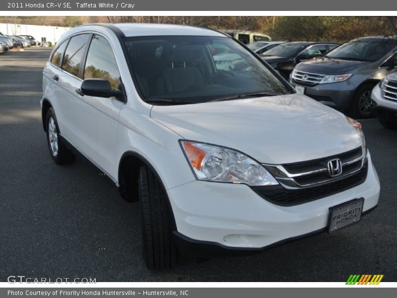 Taffeta White / Gray 2011 Honda CR-V SE