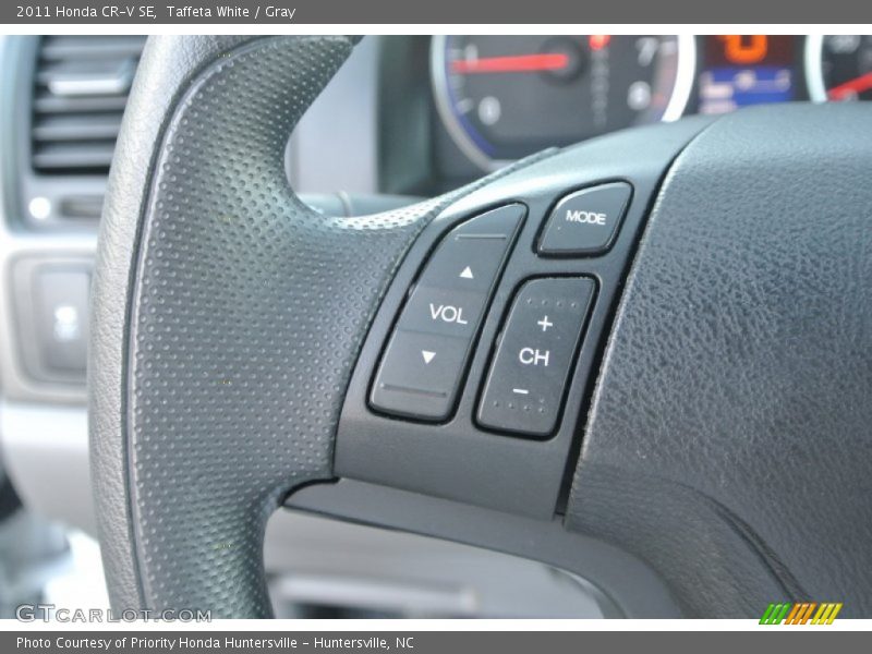 Taffeta White / Gray 2011 Honda CR-V SE
