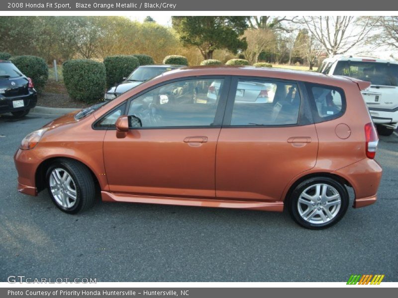 Blaze Orange Metallic / Black/Grey 2008 Honda Fit Sport