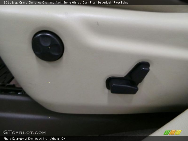 Stone White / Dark Frost Beige/Light Frost Beige 2011 Jeep Grand Cherokee Overland 4x4