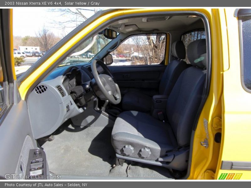  2003 Xterra XE V6 4x4 Gray Interior