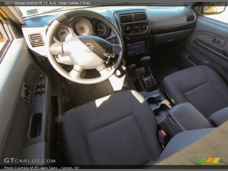  2003 Xterra XE V6 4x4 Gray Interior