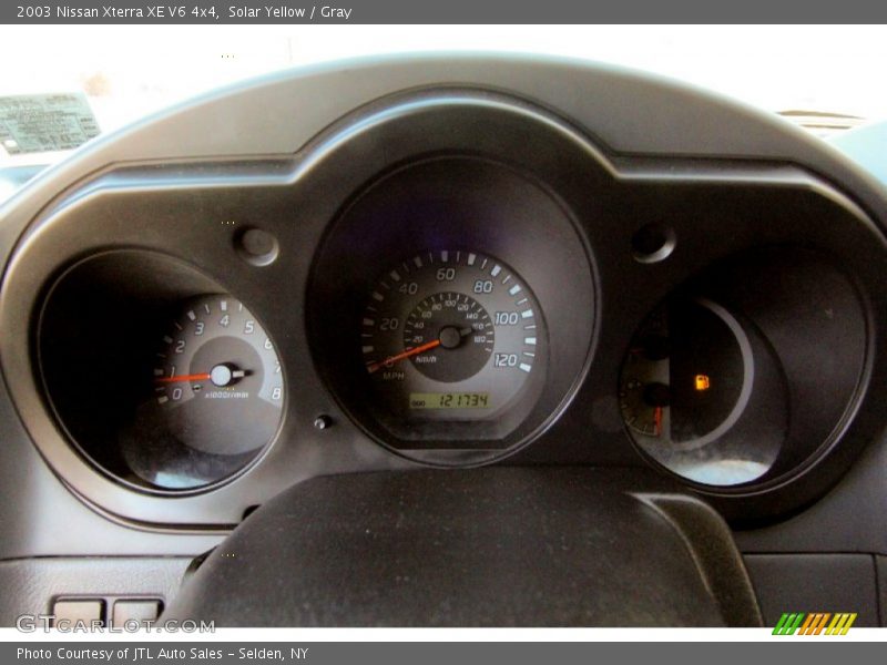  2003 Xterra XE V6 4x4 XE V6 4x4 Gauges