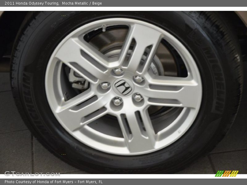 Mocha Metallic / Beige 2011 Honda Odyssey Touring