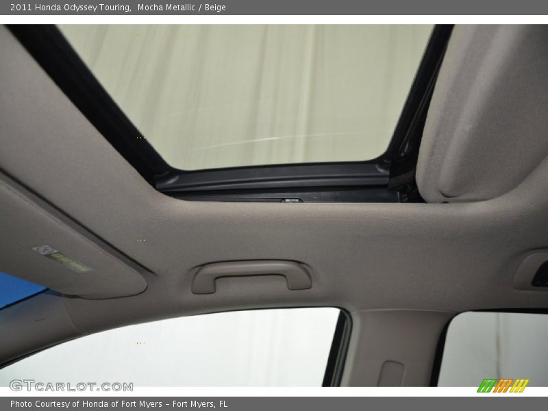 Mocha Metallic / Beige 2011 Honda Odyssey Touring