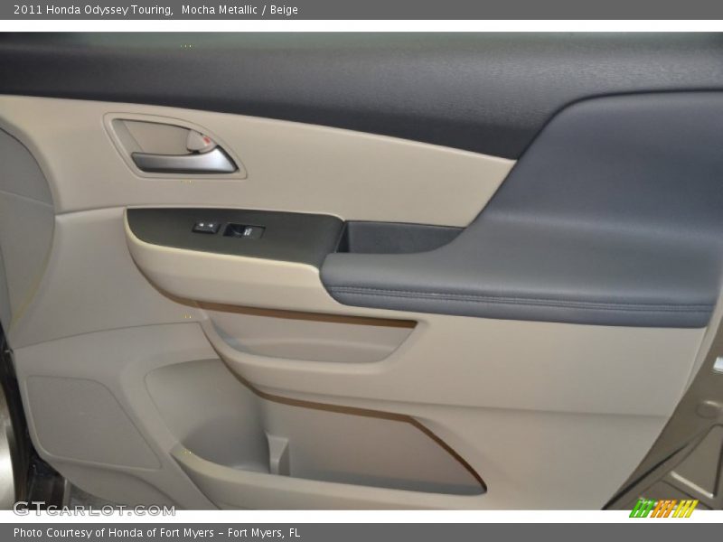 Mocha Metallic / Beige 2011 Honda Odyssey Touring