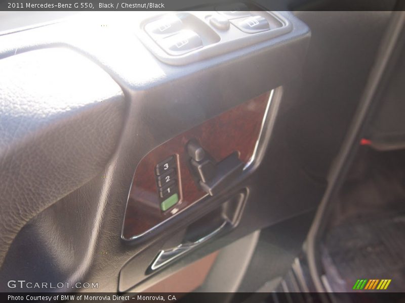 Black / Chestnut/Black 2011 Mercedes-Benz G 550