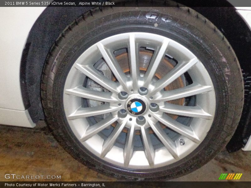 Alpine White / Black 2011 BMW 5 Series 535i xDrive Sedan
