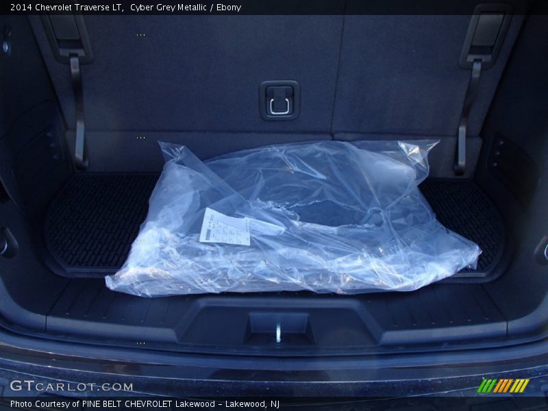 Cyber Grey Metallic / Ebony 2014 Chevrolet Traverse LT