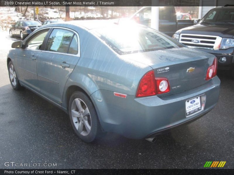 Silver Moss Metallic / Titanium 2009 Chevrolet Malibu LT Sedan