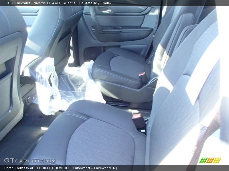 Atlantis Blue Metallic / Ebony 2014 Chevrolet Traverse LT AWD