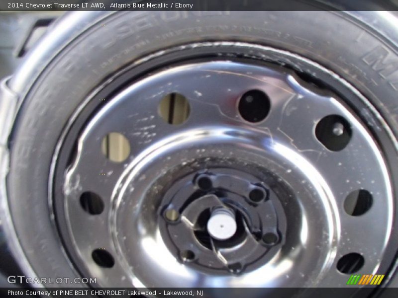 Atlantis Blue Metallic / Ebony 2014 Chevrolet Traverse LT AWD