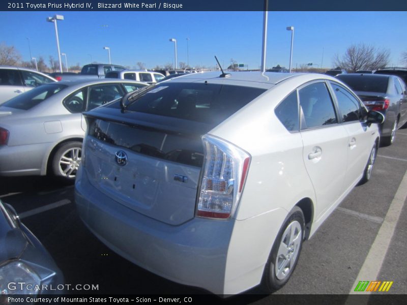 Blizzard White Pearl / Bisque 2011 Toyota Prius Hybrid IV