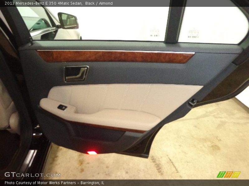 Black / Almond 2013 Mercedes-Benz E 350 4Matic Sedan