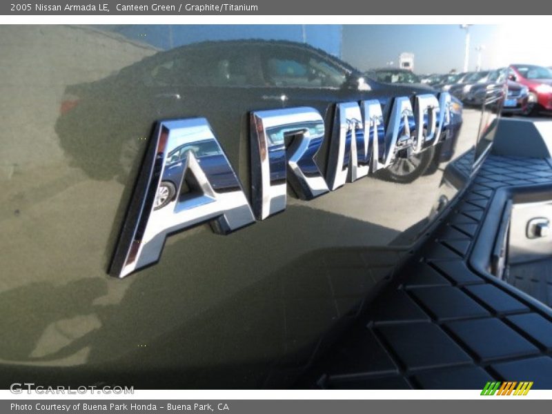 Canteen Green / Graphite/Titanium 2005 Nissan Armada LE