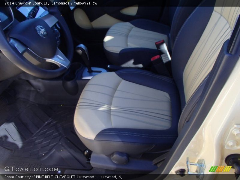 Lemonade / Yellow/Yellow 2014 Chevrolet Spark LT