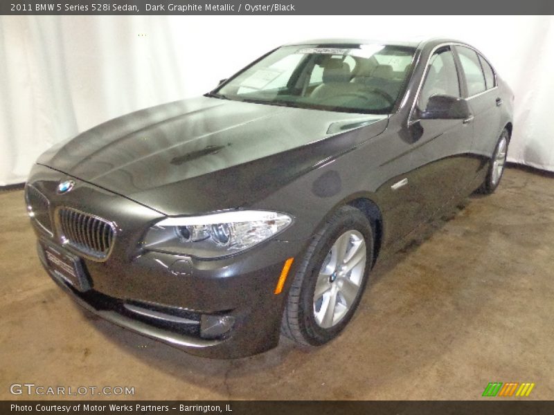 Dark Graphite Metallic / Oyster/Black 2011 BMW 5 Series 528i Sedan