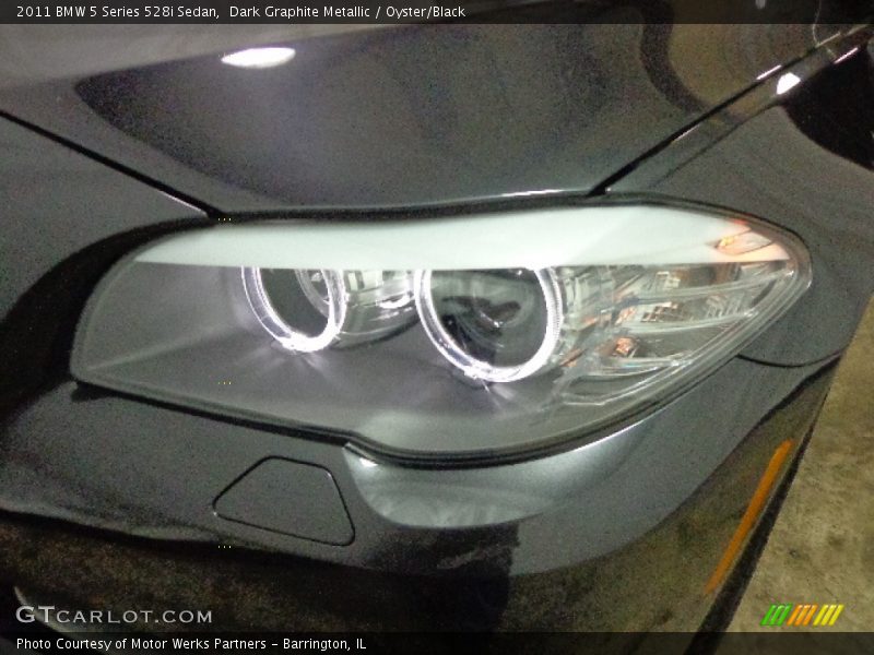 Dark Graphite Metallic / Oyster/Black 2011 BMW 5 Series 528i Sedan