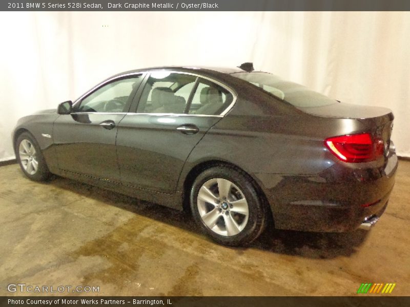 Dark Graphite Metallic / Oyster/Black 2011 BMW 5 Series 528i Sedan