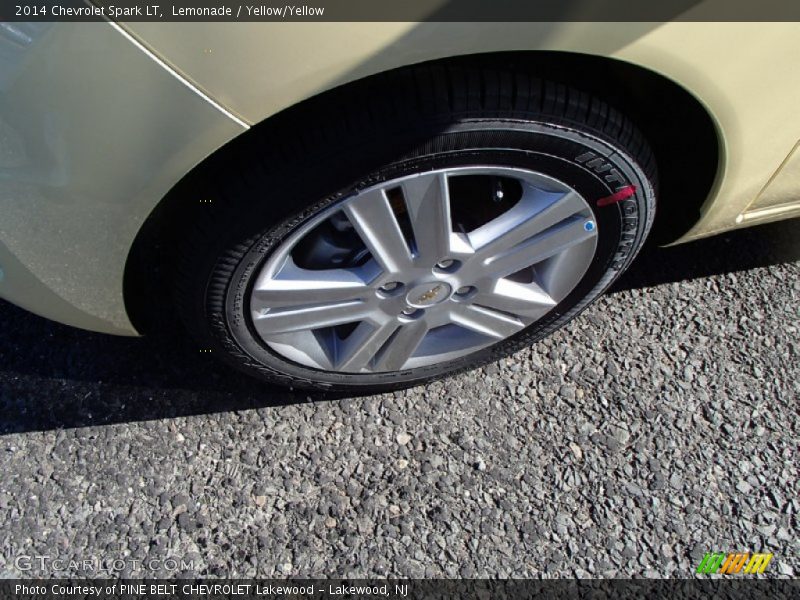 Lemonade / Yellow/Yellow 2014 Chevrolet Spark LT