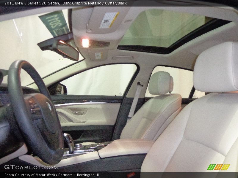Dark Graphite Metallic / Oyster/Black 2011 BMW 5 Series 528i Sedan