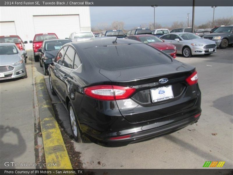 Tuxedo Black / Charcoal Black 2014 Ford Fusion SE