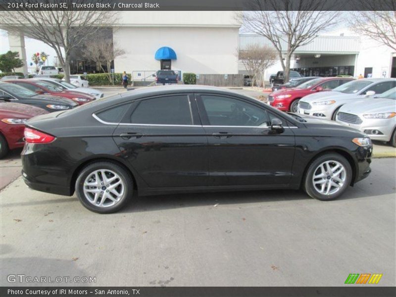 Tuxedo Black / Charcoal Black 2014 Ford Fusion SE